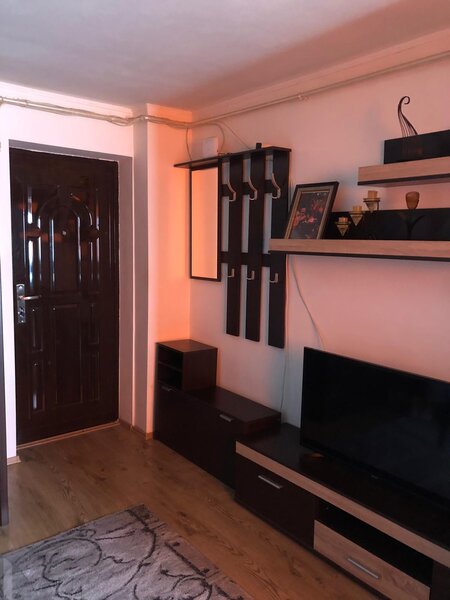 Mihai Bravu, Banu Udrea,